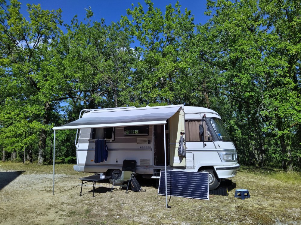 Aire camping-car  Gignac (46600) - Photo 5